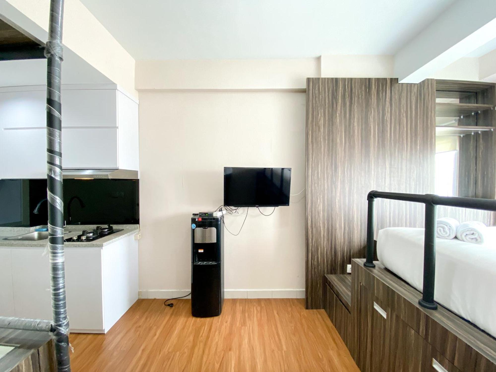 Luxury And Minimalist At Patraland Urbano By Travelio * Bekasi